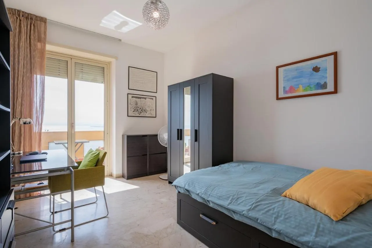 Catania Seaview Apartment With Balcony 0*,